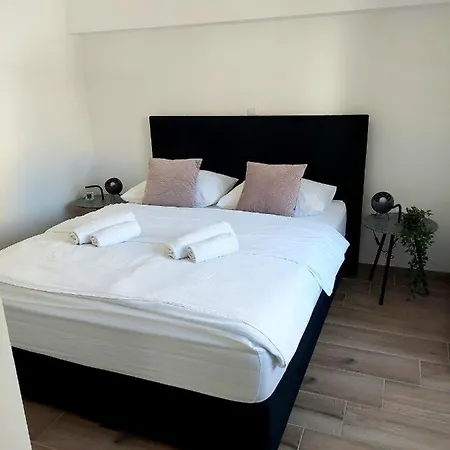 House Kala N29 Feriehus Jezera